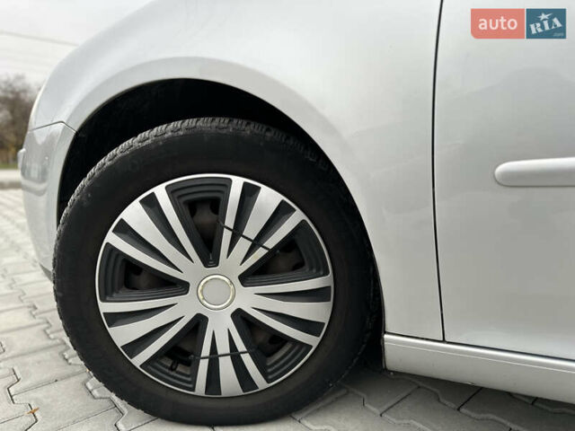 Серый Фольксваген Гольф, объемом двигателя 1.4 л и пробегом 249 тыс. км за 5999 $, фото 23 на Automoto.ua