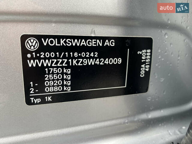 Серый Фольксваген Гольф, объемом двигателя 1.4 л и пробегом 228 тыс. км за 6899 $, фото 48 на Automoto.ua