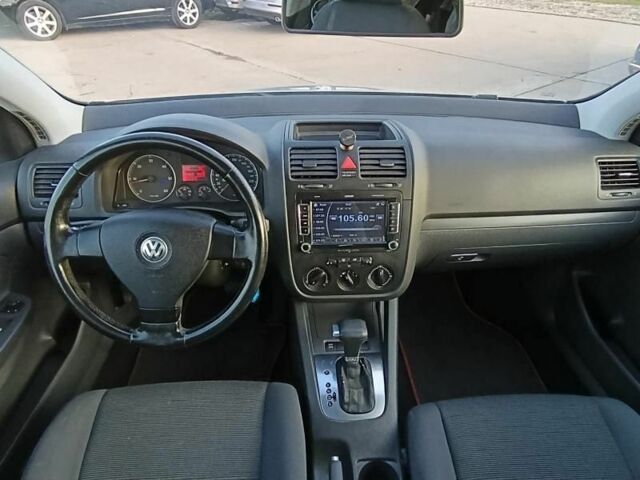 Серый Фольксваген Гольф, объемом двигателя 1.9 л и пробегом 224 тыс. км за 2355 $, фото 6 на Automoto.ua