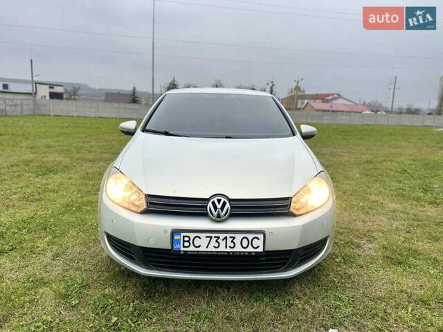 Серый Фольксваген Гольф, объемом двигателя 1.97 л и пробегом 284 тыс. км за 7677 $, фото 2 на Automoto.ua