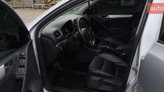 Серый Фольксваген Гольф, объемом двигателя 1.97 л и пробегом 320 тыс. км за 8900 $, фото 4 на Automoto.ua