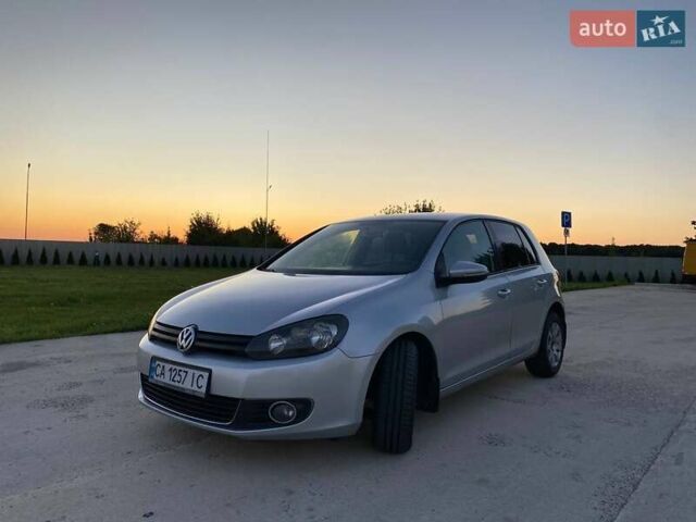 Серый Фольксваген Гольф, объемом двигателя 1.6 л и пробегом 213 тыс. км за 7600 $, фото 11 на Automoto.ua