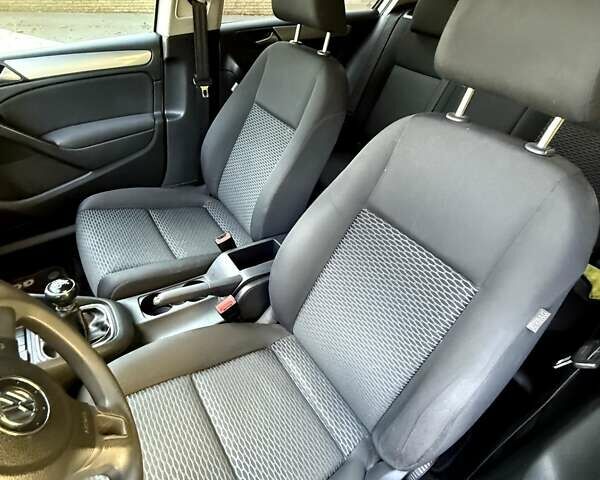 Сірий Фольксваген Гольф, об'ємом двигуна 1.4 л та пробігом 278 тис. км за 6900 $, фото 11 на Automoto.ua