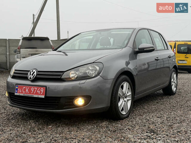 Серый Фольксваген Гольф, объемом двигателя 1.6 л и пробегом 208 тыс. км за 7999 $, фото 13 на Automoto.ua