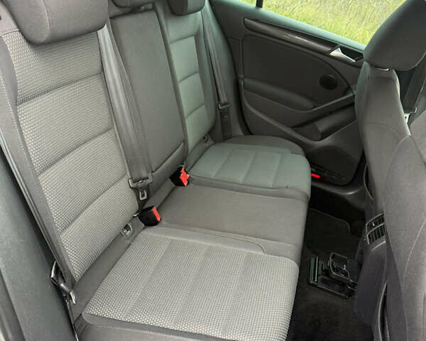 Сірий Фольксваген Гольф, об'ємом двигуна 1.6 л та пробігом 203 тис. км за 7800 $, фото 26 на Automoto.ua