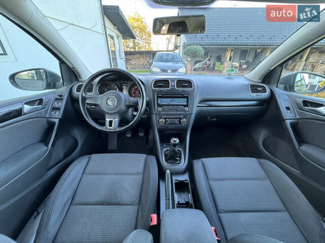 Сірий Фольксваген Гольф, об'ємом двигуна 1.6 л та пробігом 207 тис. км за 7790 $, фото 18 на Automoto.ua