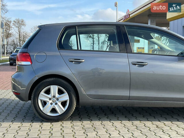 Серый Фольксваген Гольф, объемом двигателя 1.4 л и пробегом 202 тыс. км за 6800 $, фото 7 на Automoto.ua