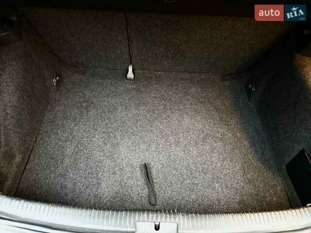 Серый Фольксваген Гольф, объемом двигателя 1.4 л и пробегом 170 тыс. км за 5299 $, фото 14 на Automoto.ua