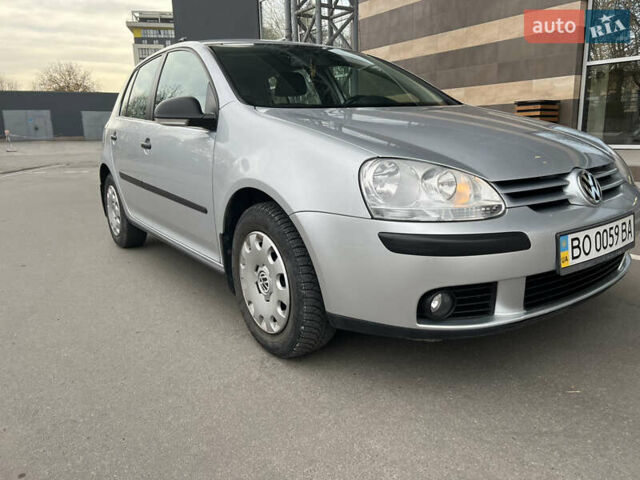 Серый Фольксваген Гольф, объемом двигателя 1.6 л и пробегом 98 тыс. км за 8100 $, фото 32 на Automoto.ua
