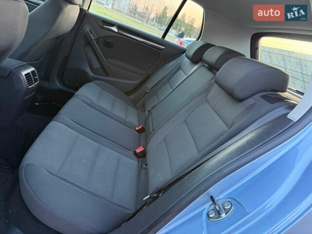 Сірий Фольксваген Гольф, об'ємом двигуна 1.39 л та пробігом 190 тис. км за 7800 $, фото 69 на Automoto.ua