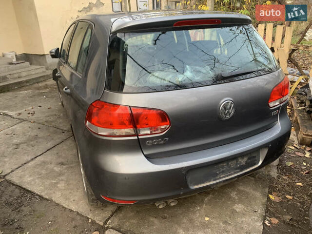 Серый Фольксваген Гольф, объемом двигателя 1.4 л и пробегом 200 тыс. км за 3600 $, фото 8 на Automoto.ua