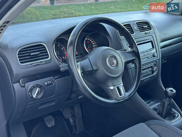 Сірий Фольксваген Гольф, об'ємом двигуна 1.6 л та пробігом 207 тис. км за 7790 $, фото 21 на Automoto.ua