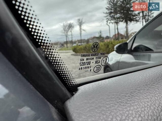 Серый Фольксваген Гольф, объемом двигателя 1.39 л и пробегом 211 тыс. км за 7650 $, фото 55 на Automoto.ua
