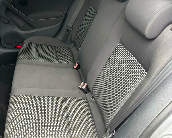 Сірий Фольксваген Гольф, об'ємом двигуна 1.6 л та пробігом 230 тис. км за 6700 $, фото 10 на Automoto.ua