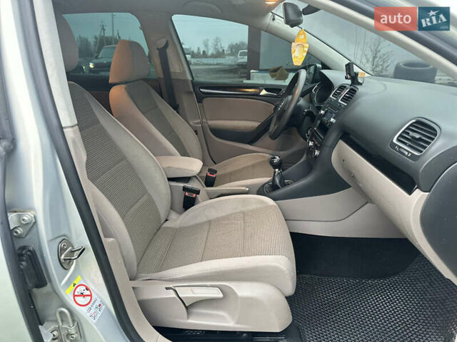 Серый Фольксваген Гольф, объемом двигателя 1.97 л и пробегом 284 тыс. км за 7677 $, фото 9 на Automoto.ua