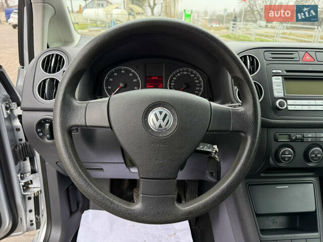 Сірий Фольксваген Гольф, об'ємом двигуна 1.6 л та пробігом 204 тис. км за 7700 $, фото 14 на Automoto.ua