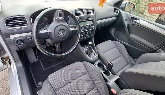 Сірий Фольксваген Гольф, об'ємом двигуна 1.39 л та пробігом 177 тис. км за 6200 $, фото 11 на Automoto.ua