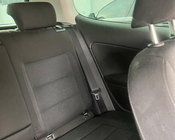 Серый Фольксваген Гольф, объемом двигателя 1.97 л и пробегом 220 тыс. км за 7199 $, фото 12 на Automoto.ua