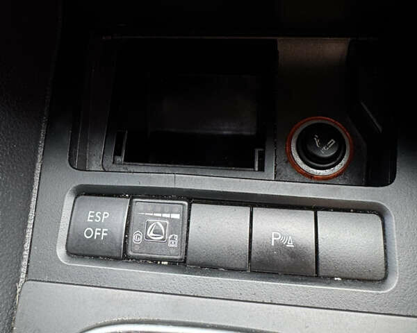 Серый Фольксваген Гольф, объемом двигателя 1.6 л и пробегом 214 тыс. км за 8300 $, фото 19 на Automoto.ua