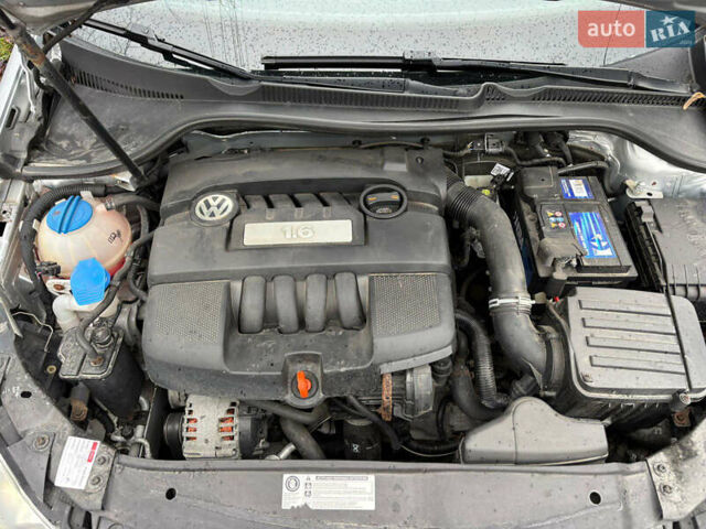 Сірий Фольксваген Гольф, об'ємом двигуна 1.6 л та пробігом 230 тис. км за 6700 $, фото 13 на Automoto.ua