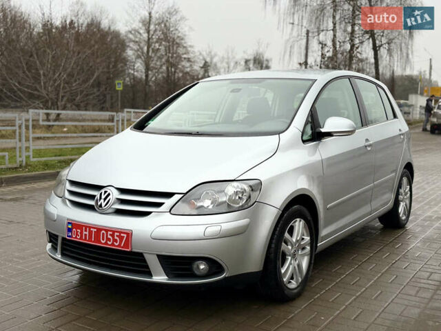 Сірий Фольксваген Гольф, об'ємом двигуна 1.6 л та пробігом 204 тис. км за 7700 $, фото 5 на Automoto.ua