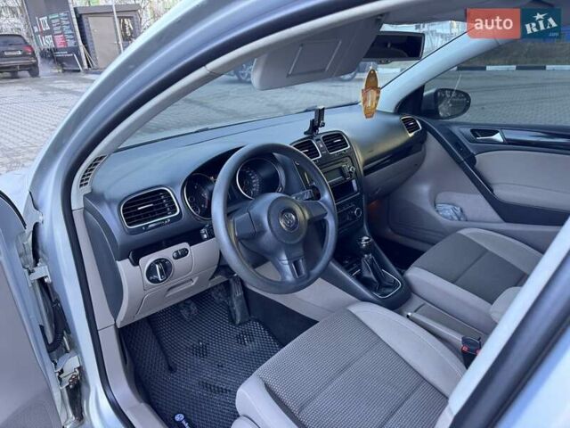 Серый Фольксваген Гольф, объемом двигателя 1.97 л и пробегом 285 тыс. км за 6700 $, фото 2 на Automoto.ua