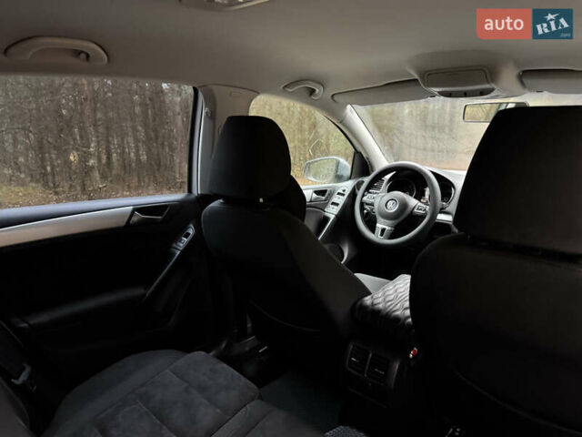 Серый Фольксваген Гольф, объемом двигателя 1.39 л и пробегом 213 тыс. км за 7200 $, фото 11 на Automoto.ua