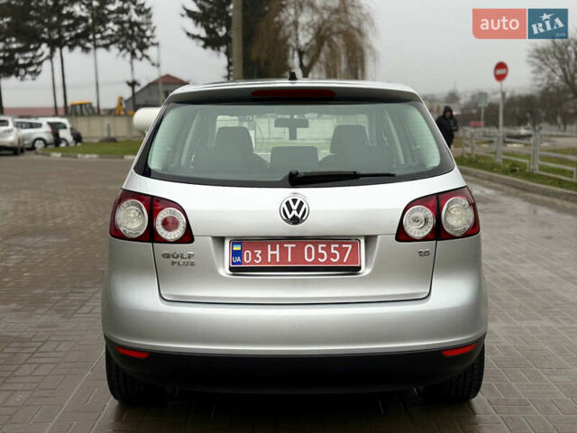 Сірий Фольксваген Гольф, об'ємом двигуна 1.6 л та пробігом 204 тис. км за 7700 $, фото 9 на Automoto.ua