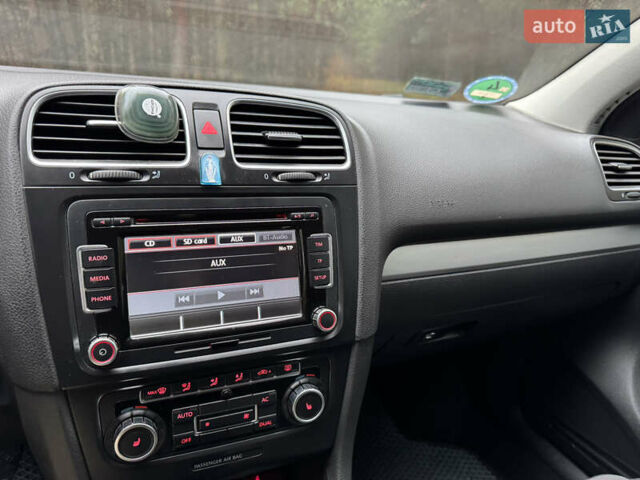 Серый Фольксваген Гольф, объемом двигателя 1.39 л и пробегом 213 тыс. км за 7200 $, фото 41 на Automoto.ua