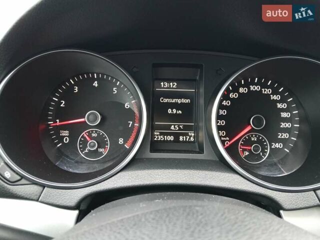 Серый Фольксваген Гольф, объемом двигателя 1.39 л и пробегом 235 тыс. км за 6500 $, фото 12 на Automoto.ua