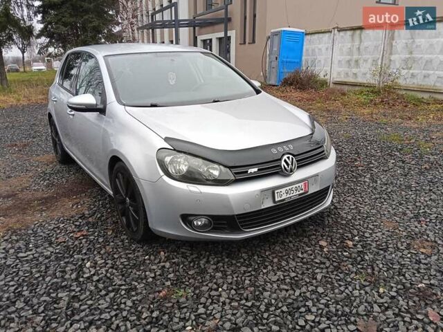 Серый Фольксваген Гольф, объемом двигателя 1.39 л и пробегом 235 тыс. км за 6500 $, фото 1 на Automoto.ua