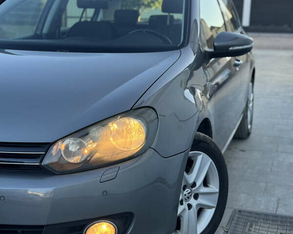 Сірий Фольксваген Гольф, об'ємом двигуна 1.6 л та пробігом 207 тис. км за 7790 $, фото 6 на Automoto.ua