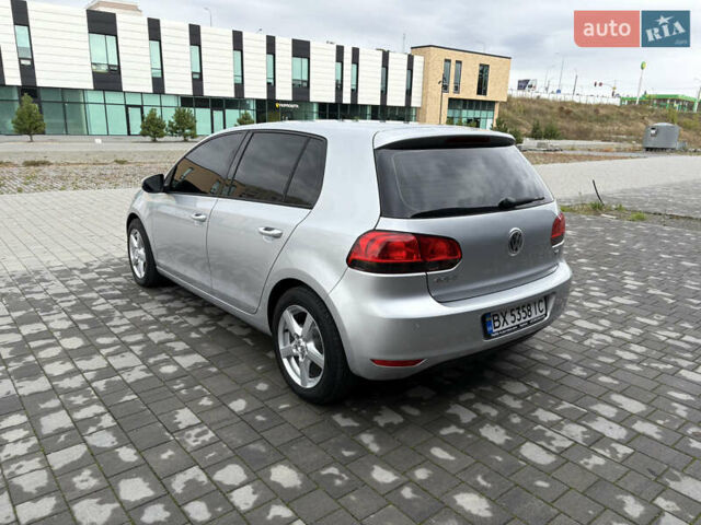 Серый Фольксваген Гольф, объемом двигателя 1.6 л и пробегом 216 тыс. км за 7700 $, фото 12 на Automoto.ua