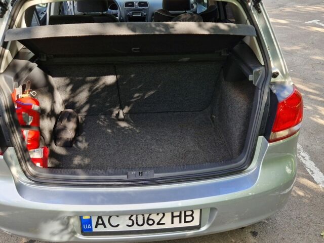 Серый Фольксваген Гольф, объемом двигателя 1.4 л и пробегом 215 тыс. км за 6990 $, фото 4 на Automoto.ua