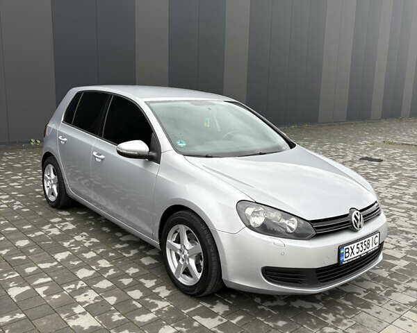 Серый Фольксваген Гольф, объемом двигателя 1.6 л и пробегом 216 тыс. км за 7700 $, фото 5 на Automoto.ua