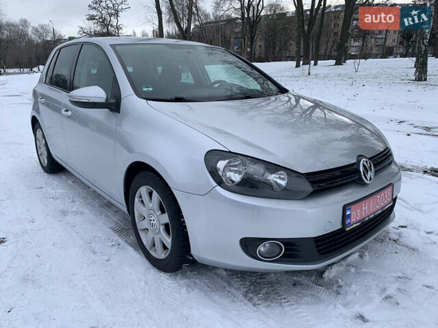 Серый Фольксваген Гольф, объемом двигателя 1.4 л и пробегом 265 тыс. км за 7500 $, фото 2 на Automoto.ua