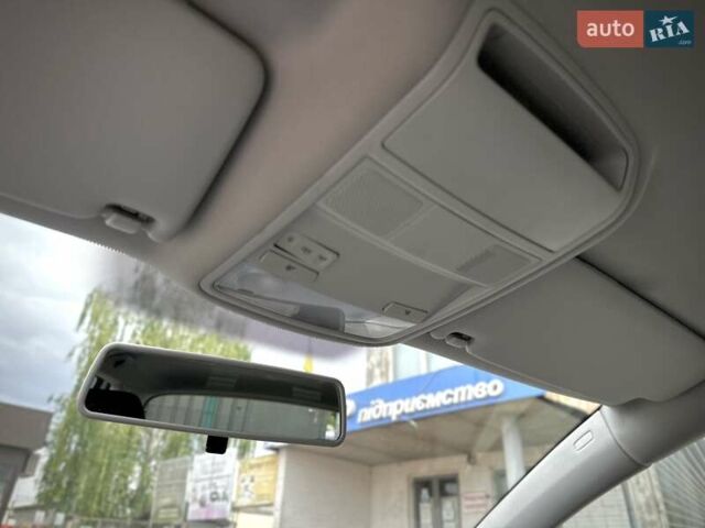 Серый Фольксваген Гольф, объемом двигателя 1.39 л и пробегом 235 тыс. км за 8400 $, фото 66 на Automoto.ua