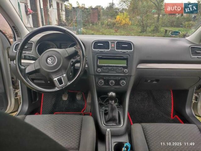 Сірий Фольксваген Гольф, об'ємом двигуна 1.6 л та пробігом 192 тис. км за 7500 $, фото 3 на Automoto.ua