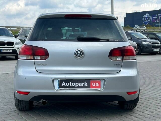 Сірий Фольксваген Гольф, об'ємом двигуна 1.6 л та пробігом 262 тис. км за 8440 $, фото 6 на Automoto.ua