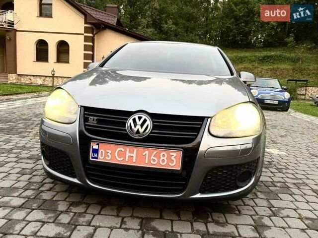 Серый Фольксваген Гольф, объемом двигателя 1.4 л и пробегом 170 тыс. км за 5299 $, фото 22 на Automoto.ua