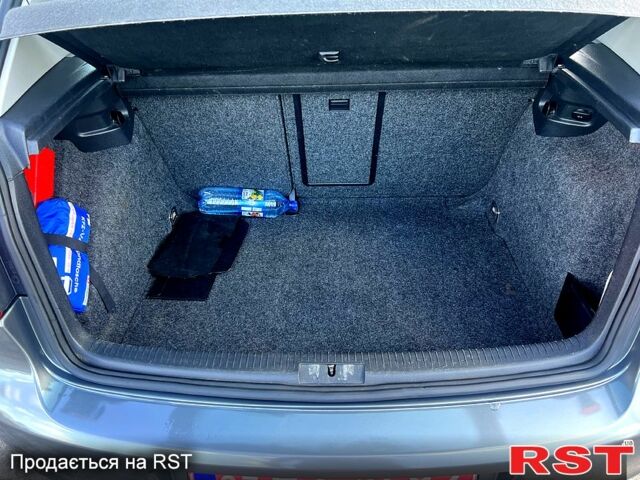 Серый Фольксваген Гольф, объемом двигателя 1.4 л и пробегом 196 тыс. км за 6900 $, фото 9 на Automoto.ua