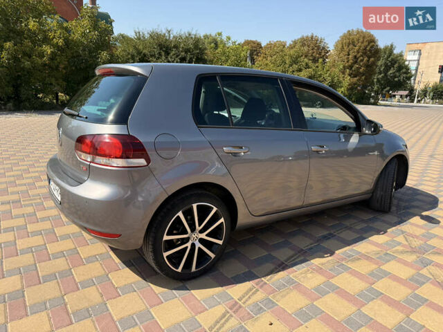Серый Фольксваген Гольф, объемом двигателя 1.4 л и пробегом 244 тыс. км за 8400 $, фото 5 на Automoto.ua