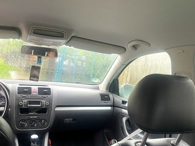 Сірий Фольксваген Гольф, об'ємом двигуна 1.4 л та пробігом 200 тис. км за 4999 $, фото 4 на Automoto.ua