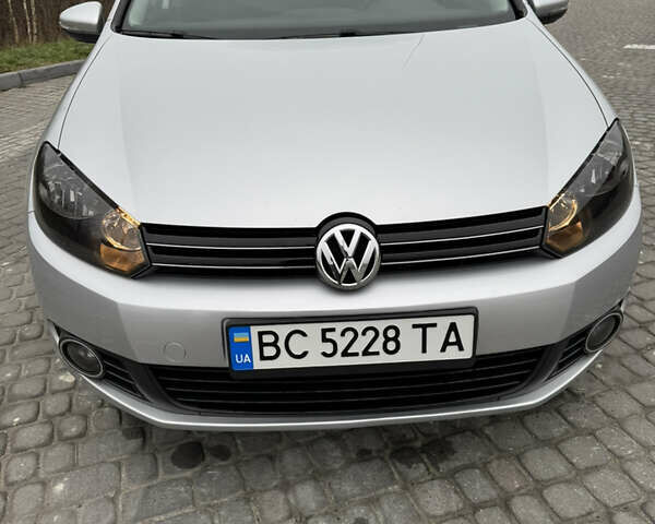 Серый Фольксваген Гольф, объемом двигателя 1.39 л и пробегом 165 тыс. км за 7799 $, фото 1 на Automoto.ua