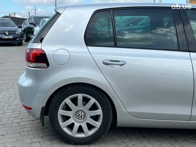 Сірий Фольксваген Гольф, об'ємом двигуна 1.6 л та пробігом 262 тис. км за 8440 $, фото 8 на Automoto.ua