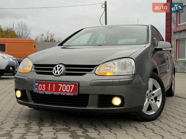 Серый Фольксваген Гольф, объемом двигателя 1.4 л и пробегом 204 тыс. км за 6350 $, фото 1 на Automoto.ua