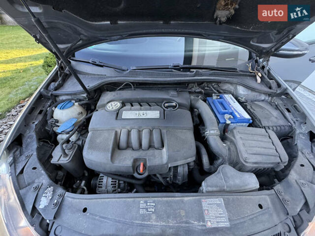 Сірий Фольксваген Гольф, об'ємом двигуна 1.6 л та пробігом 207 тис. км за 7790 $, фото 38 на Automoto.ua