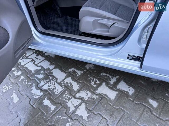 Серый Фольксваген Гольф, объемом двигателя 1.97 л и пробегом 285 тыс. км за 6700 $, фото 28 на Automoto.ua