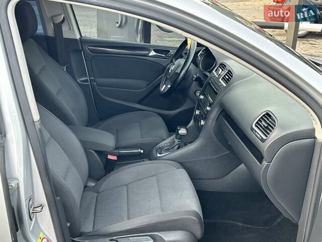 Серый Фольксваген Гольф, объемом двигателя 1.4 л и пробегом 231 тыс. км за 8299 $, фото 12 на Automoto.ua