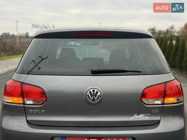 Сірий Фольксваген Гольф, об'ємом двигуна 1.6 л та пробігом 203 тис. км за 7800 $, фото 15 на Automoto.ua